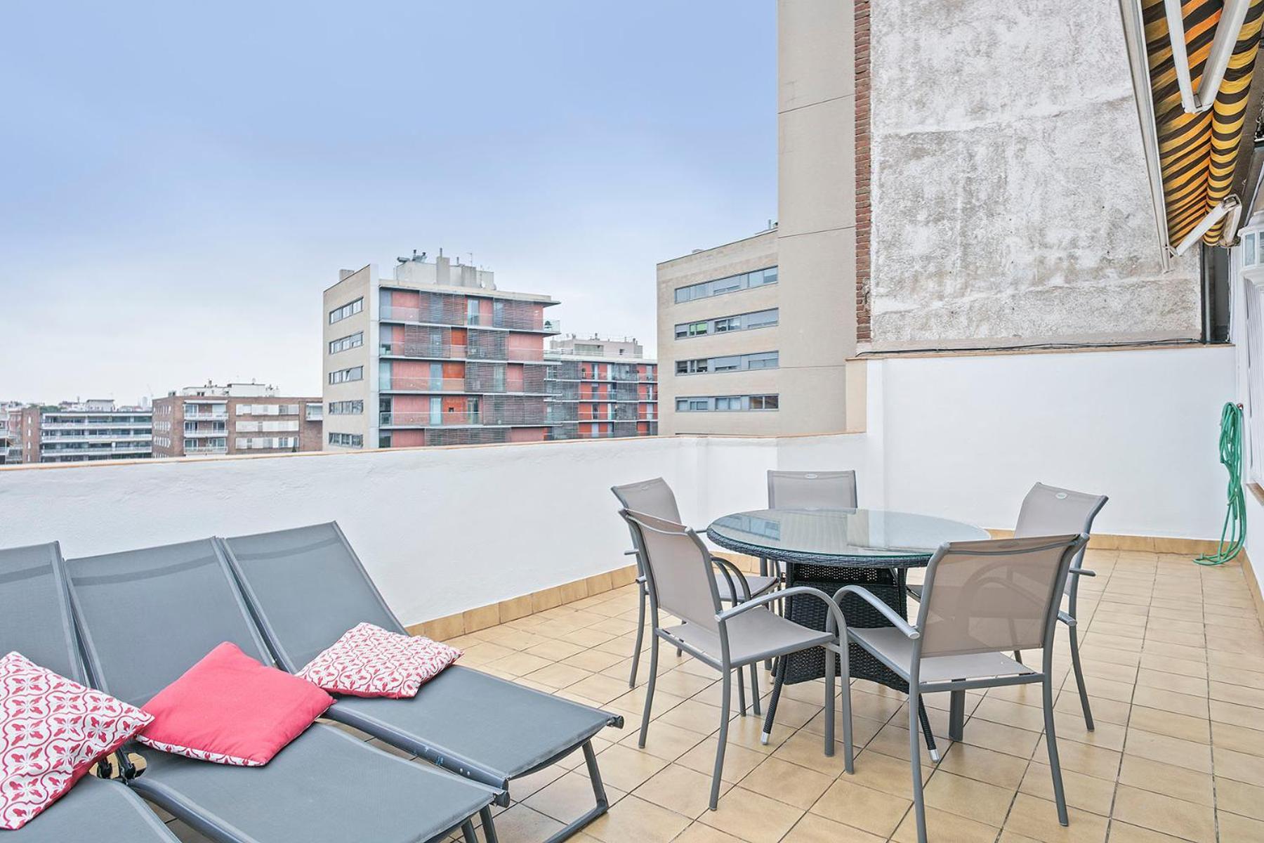 Апартаменты Sarria Attic Барселона Экстерьер фото