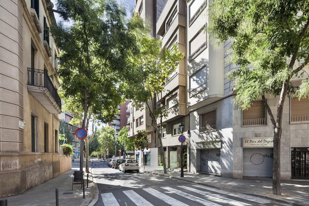 Апартаменты Sarria Attic Барселона Номер фото